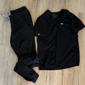 L- figs sets color black